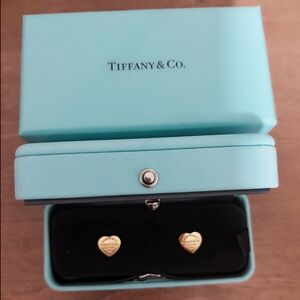 TIFFANY&CO.